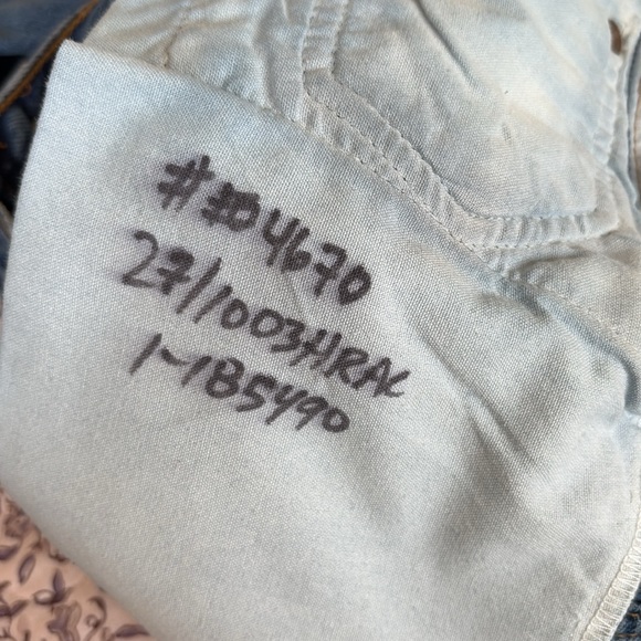 Redone Levi’s Reworked Jeans - Picture 12 of 13